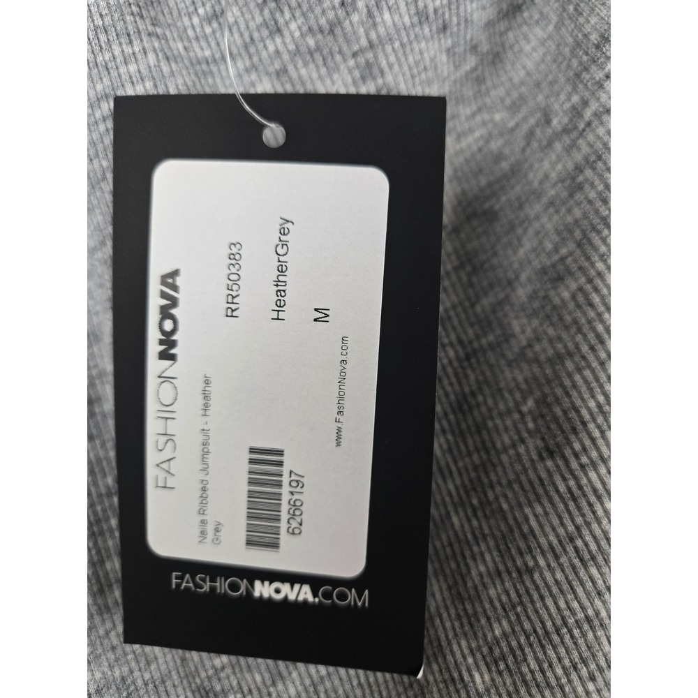 Fashion Nova Neila Ribbed Jumpsuit Heather Grey Medium Sleeveless Scoop Neck NEW - Picture 7 of 8